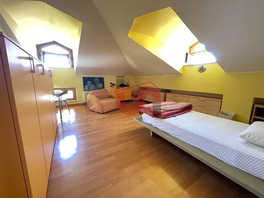 Immagine 27 di Villa in vendita  in Via Luigi Sturzo a Benevento