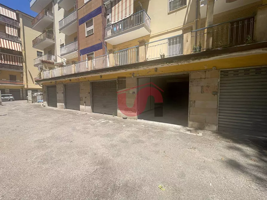 Immagine 5 di Box auto in affitto  in Via Torre della Catena a Benevento