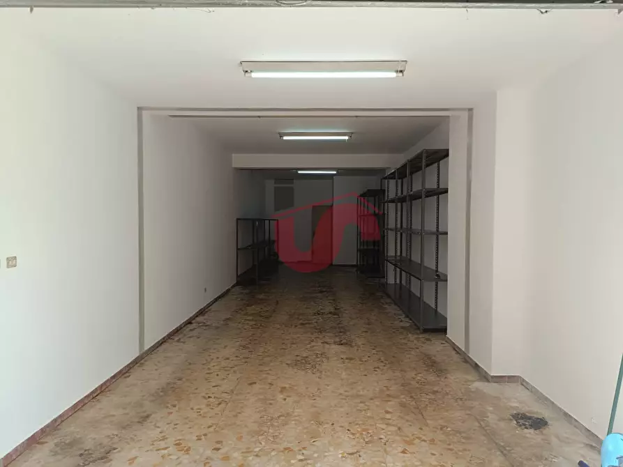 Immagine 3 di Box auto in affitto  in Via Torre della Catena a Benevento