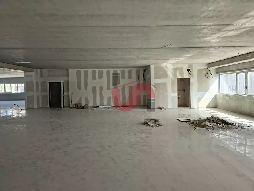 Immagine 10 di Locale commerciale in affitto  in Via Dei Mulini snc a Benevento