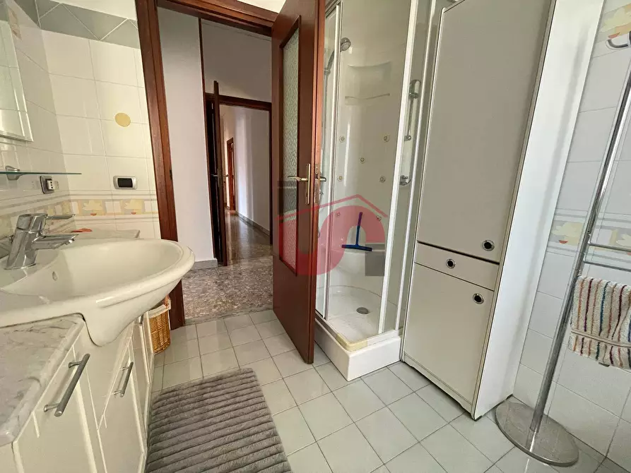 Immagine 22 di Appartamento in affitto  in Via torre della Catena a Benevento