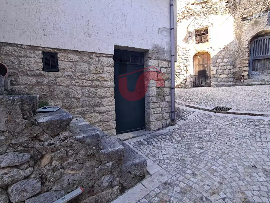 Immagine 4 di Casa semindipendente in vendita  in Contrada Barassano a Vitulano