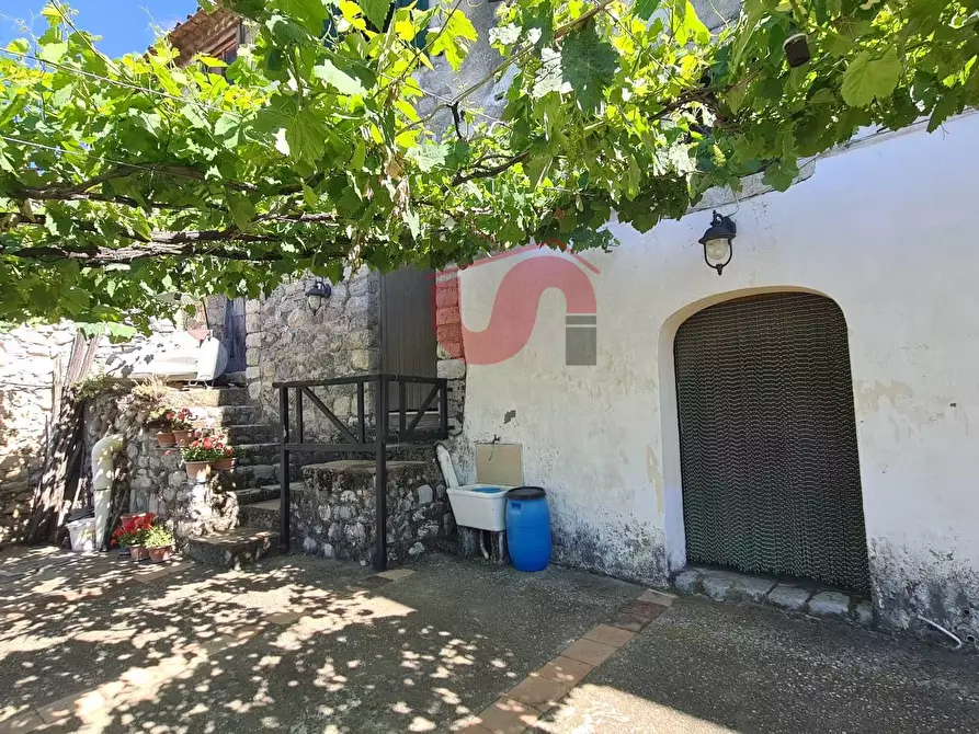 Immagine 24 di Casa semindipendente in vendita  in Contrada Barassano a Vitulano