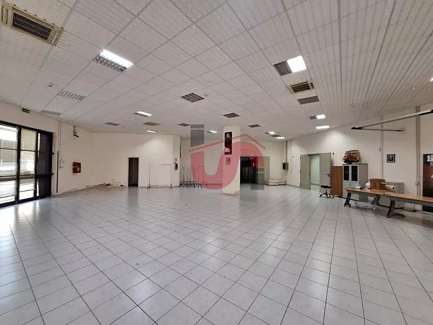 Immagine 5 di Capannone industriale in affitto  in C/da Piane snc a Baselice