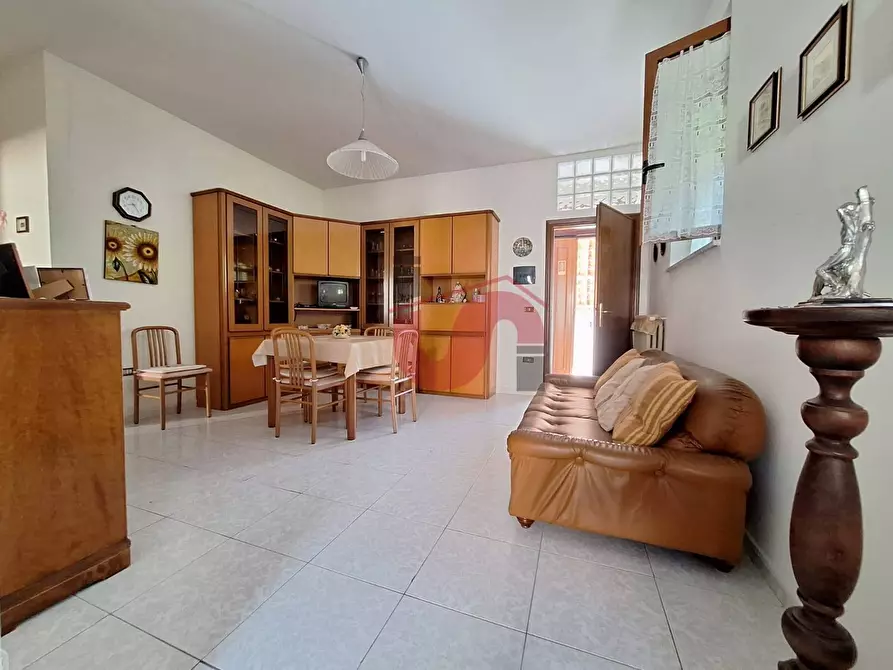 Immagine 5 di Appartamento in vendita  in Via Bachelet a Benevento