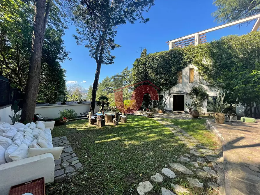 Immagine 11 di Villa in affitto  in Via ferinando bozza a Benevento