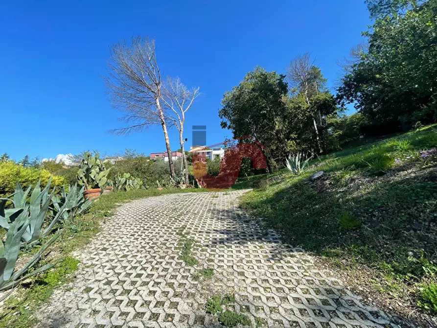 Immagine 74 di Villa in affitto  in Via ferinando bozza a Benevento
