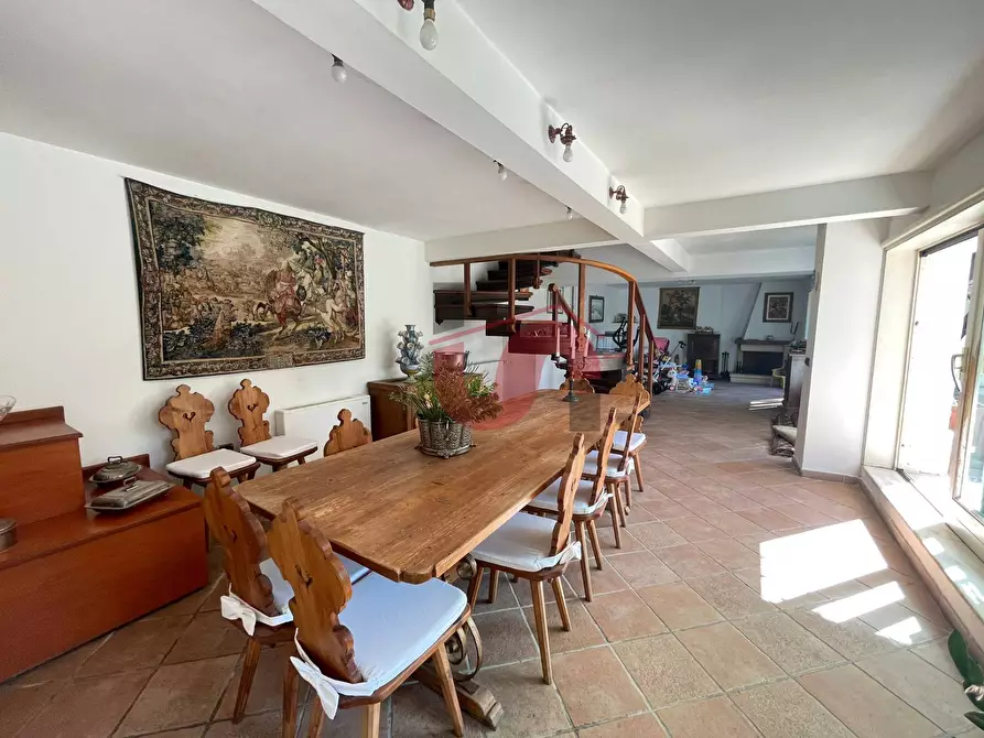 Immagine 48 di Villa in affitto  in Via ferinando bozza a Benevento