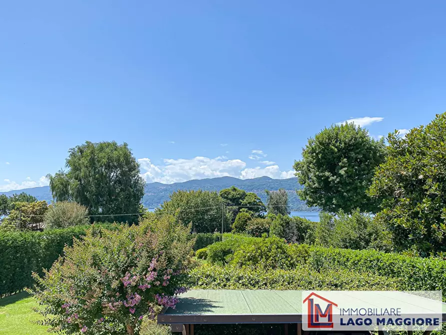 Immagine 6 di Villa in vendita  in Via Milano 470 a Ispra
