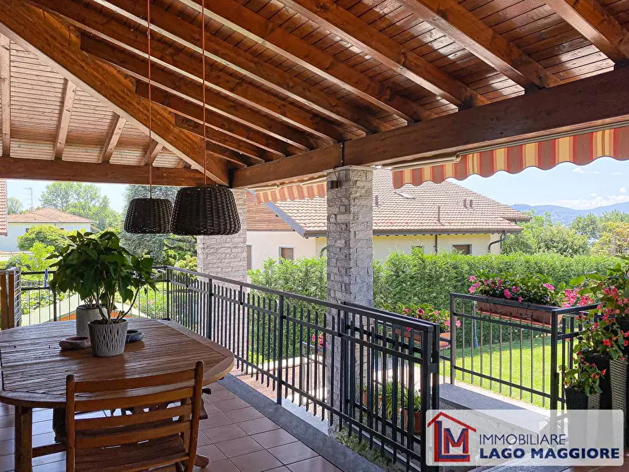 Immagine 8 di Villa in vendita  in Via Milano 470 a Ispra