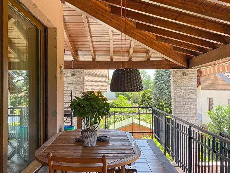 Immagine 9 di Villa in vendita  in Via Milano 470 a Ispra