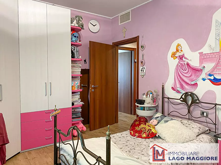 Immagine 20 di Villa in vendita  in Via Milano 470 a Ispra