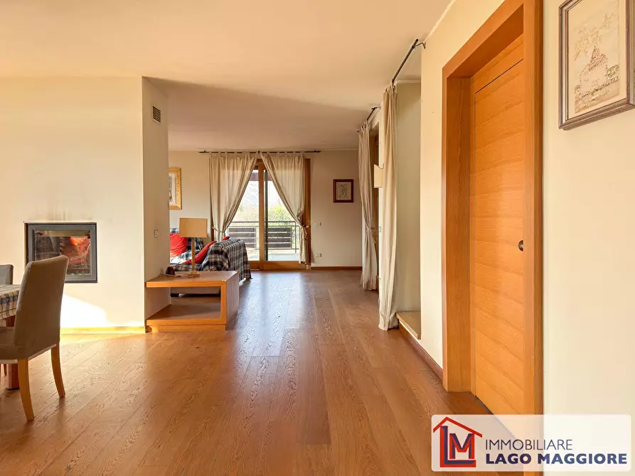 Immagine 21 di Villa in vendita  in Via Fermi a Ranco