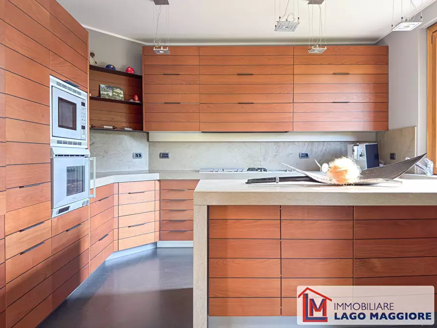 Immagine 38 di Villa in vendita  in Via Alberto a Ranco