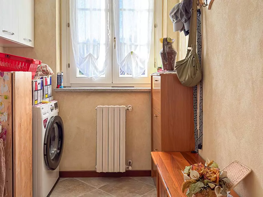 Immagine 24 di Appartamento in vendita  in Via G. Mercalli 39B a Travedona-Monate