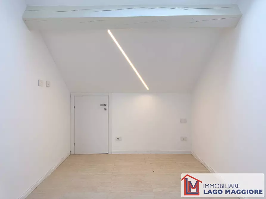 Immagine 50 di Appartamento in affitto  in Via Varesina a Angera