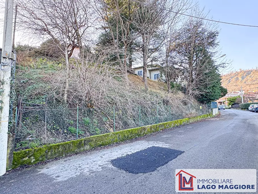 Immagine 1 di Terreno residenziale in vendita  in Via Fontanelle a Caravate