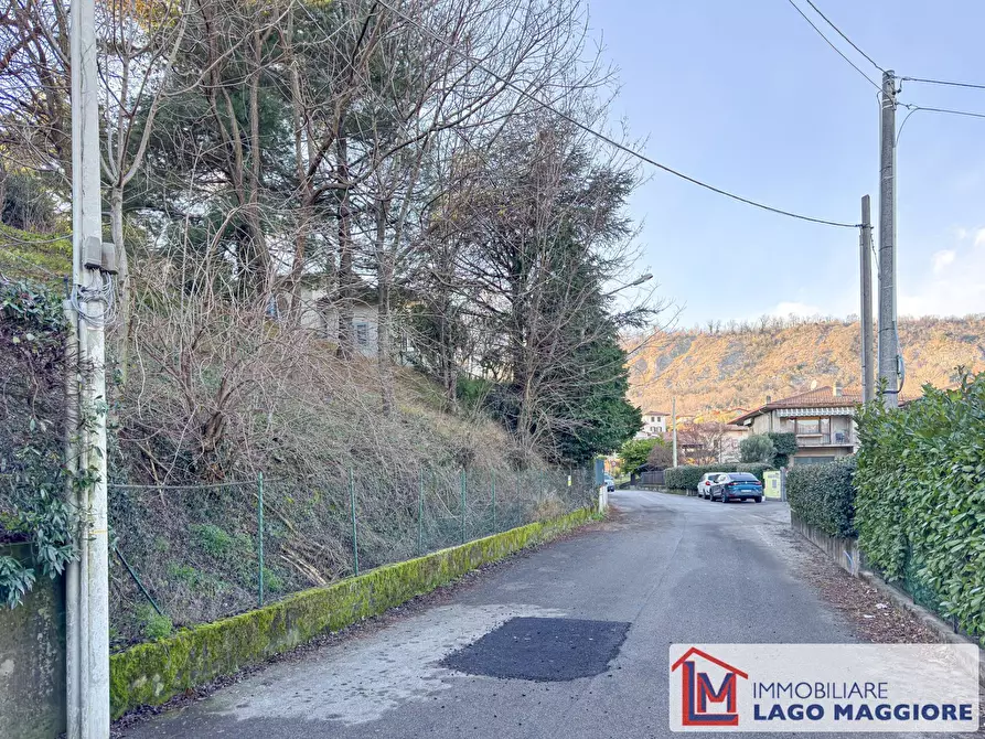 Immagine 13 di Terreno residenziale in vendita  in Via Fontanelle a Caravate