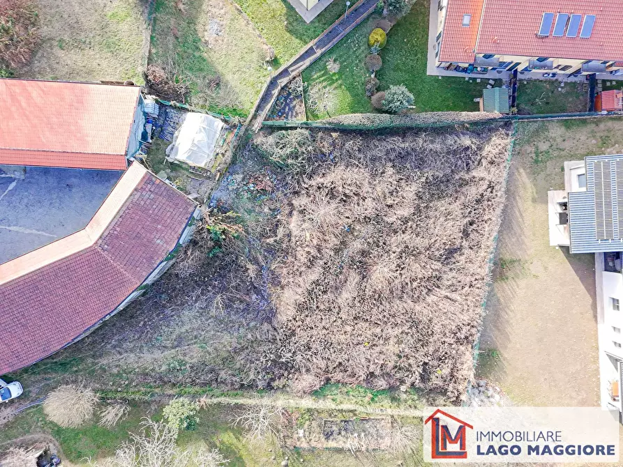 Immagine 6 di Terreno residenziale in vendita  in Via Roma a Cadrezzate Con Osmate