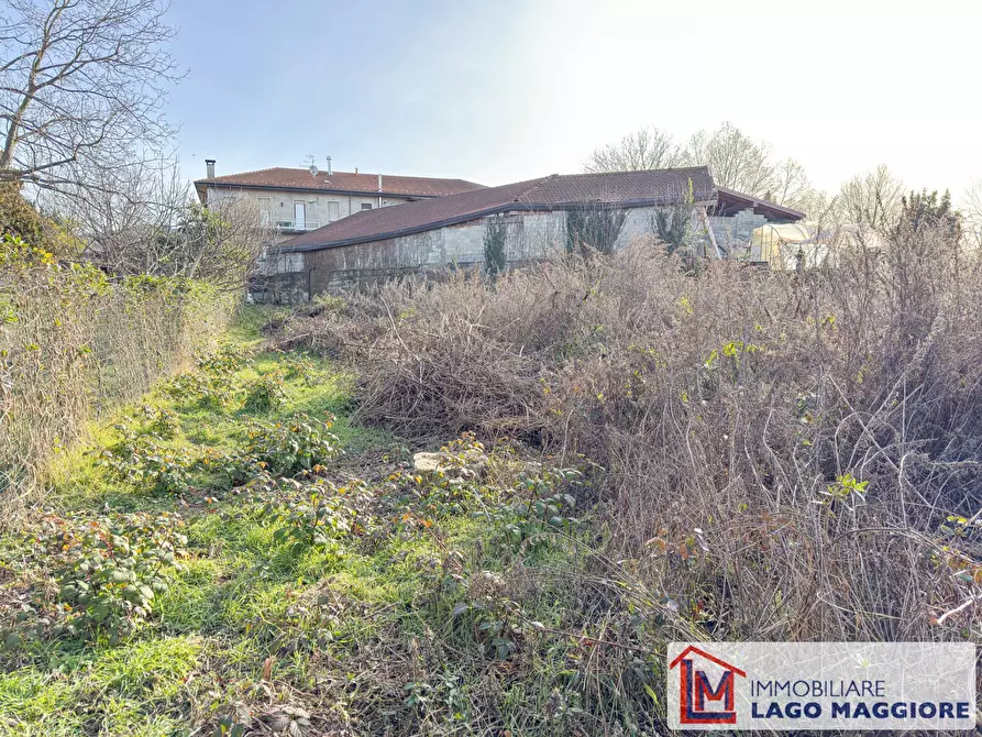 Immagine 14 di Terreno residenziale in vendita  in Via Roma a Cadrezzate Con Osmate