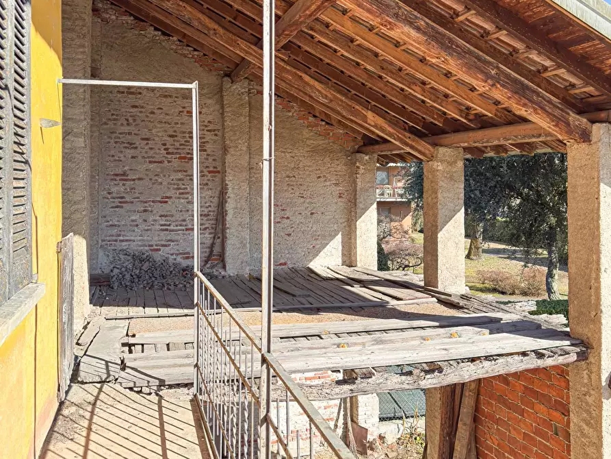 Immagine 20 di Casa indipendente in vendita  in Via Milano 43 a Angera