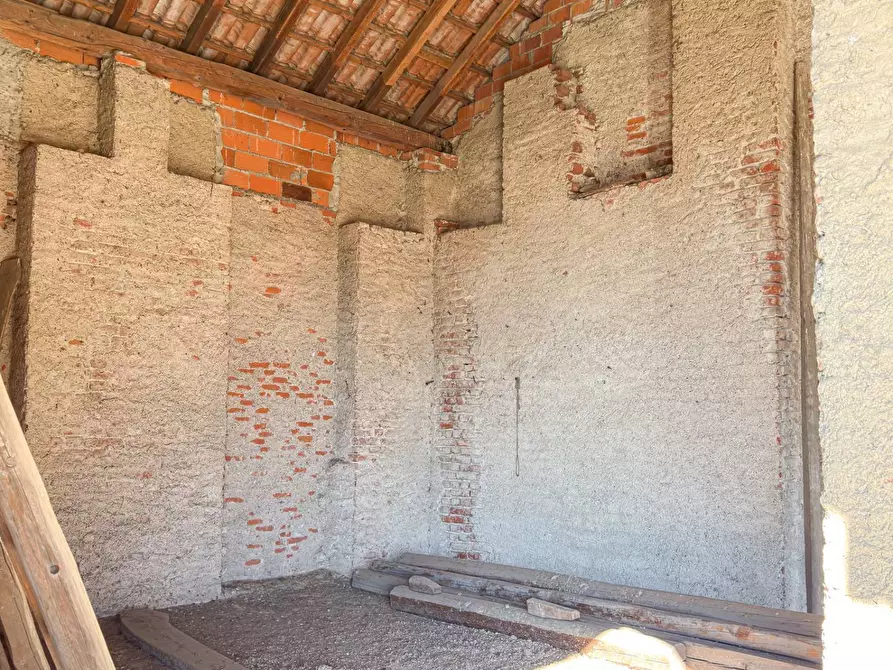 Immagine 21 di Casa indipendente in vendita  in Via Milano 43 a Angera