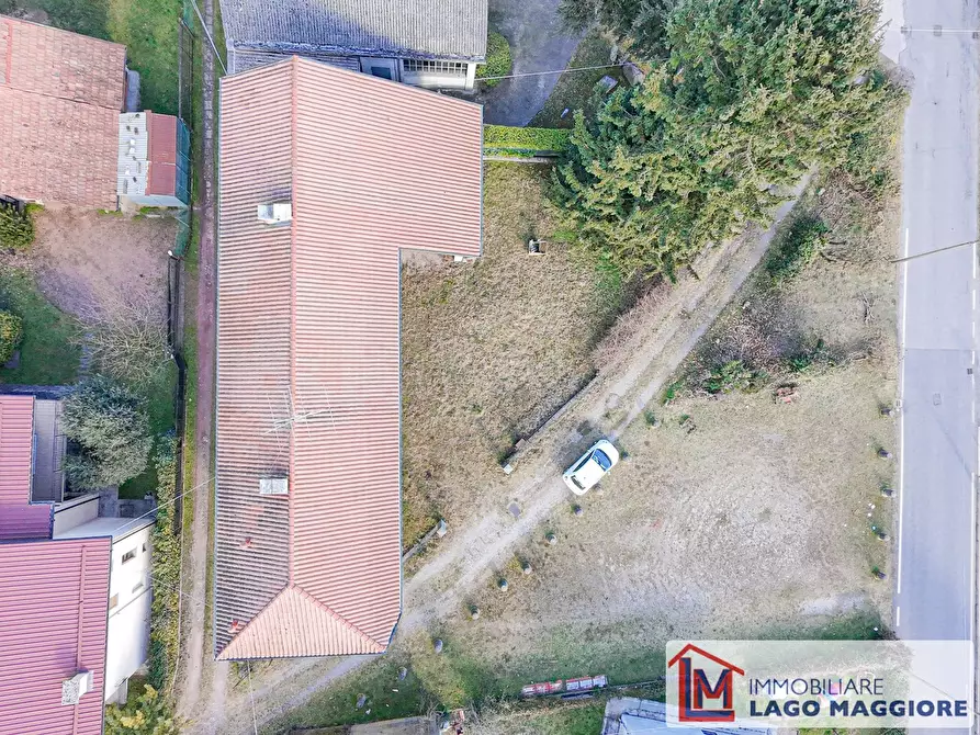 Immagine 35 di Casa indipendente in vendita  in Via Milano 43 a Angera