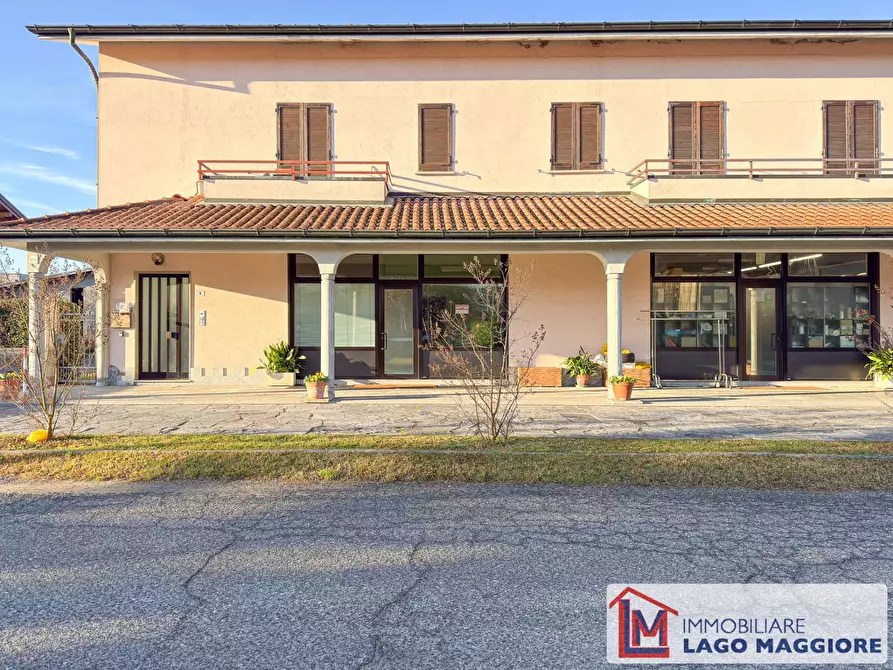 Immagine 1 di Negozio in vendita  in Via Lavandè 6 a Monvalle