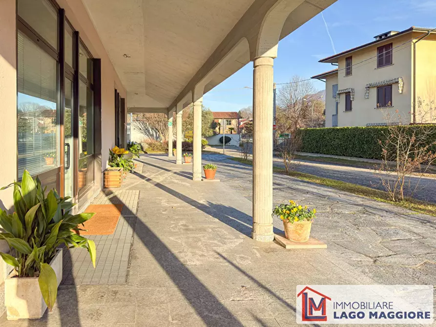 Immagine 6 di Negozio in vendita  in Via Lavandè 6 a Monvalle