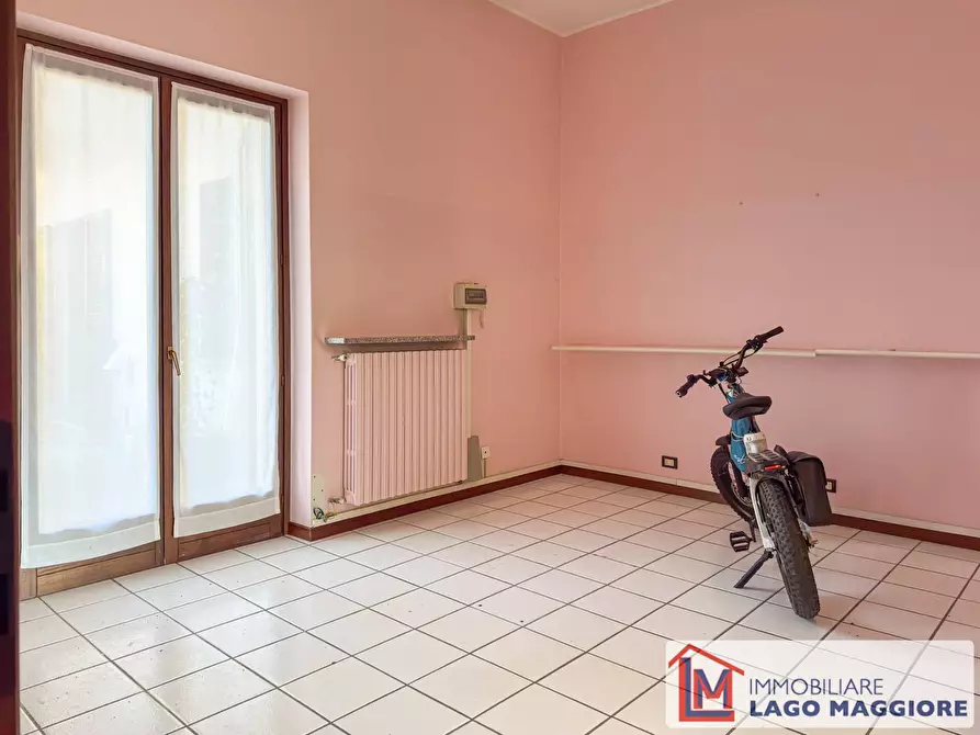 Immagine 16 di Negozio in vendita  in Via Lavandè 6 a Monvalle