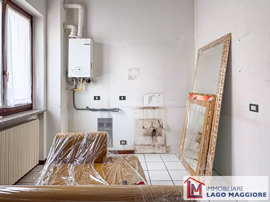Immagine 24 di Negozio in vendita  in Via Lavandè 6 a Monvalle