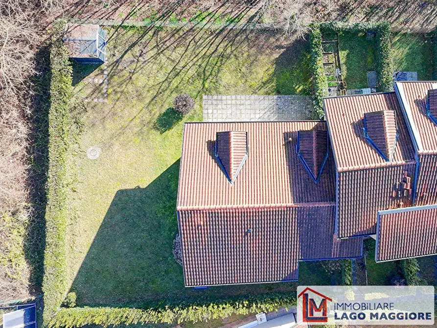 Immagine 16 di Villa in vendita  in Via Milano 1037 a Ispra