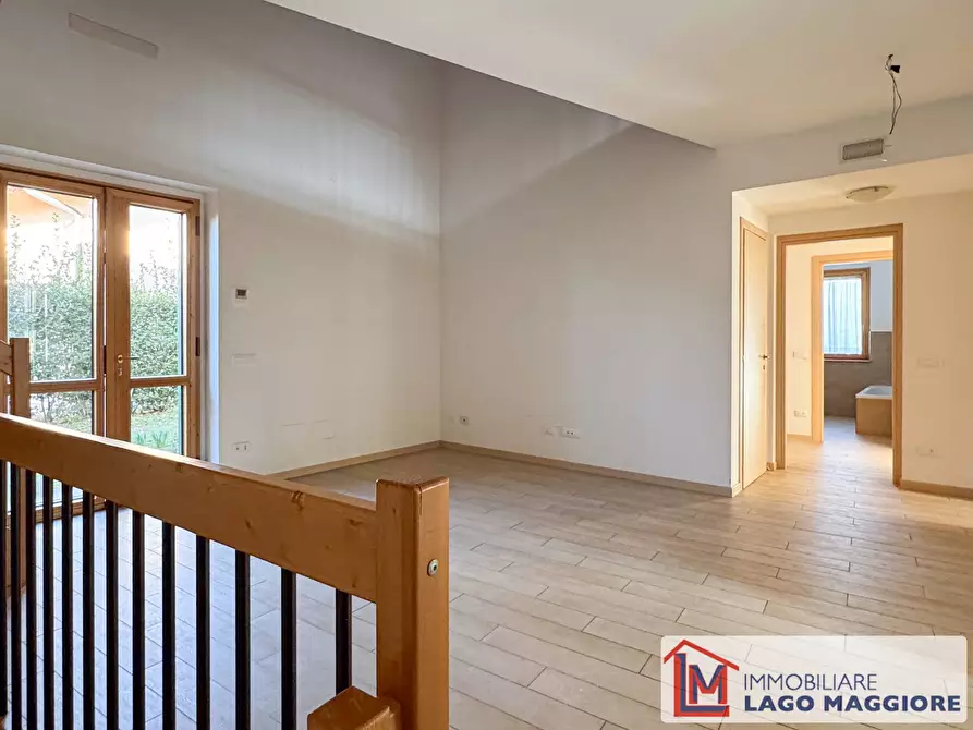 Immagine 24 di Villa in vendita  in Via Milano 1037 a Ispra