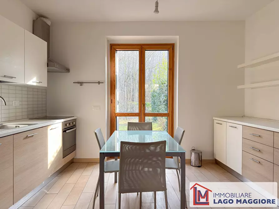Immagine 26 di Villa in vendita  in Via Milano 1037 a Ispra