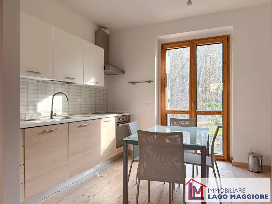 Immagine 27 di Villa in vendita  in Via Milano 1037 a Ispra