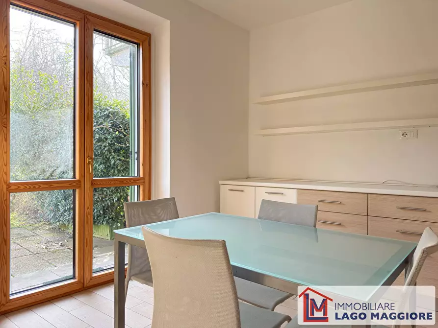 Immagine 31 di Villa in vendita  in Via Milano 1037 a Ispra