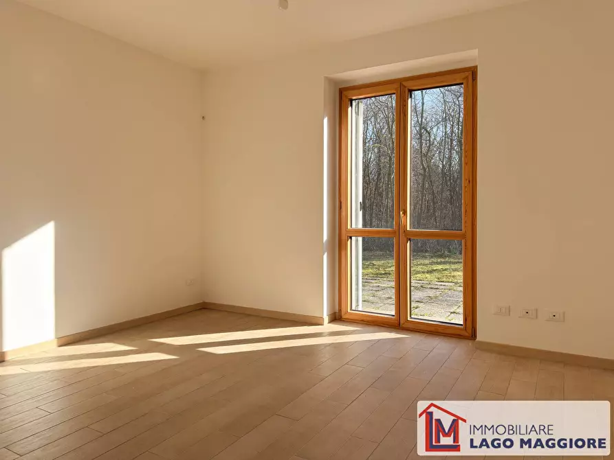 Immagine 36 di Villa in vendita  in Via Milano 1037 a Ispra