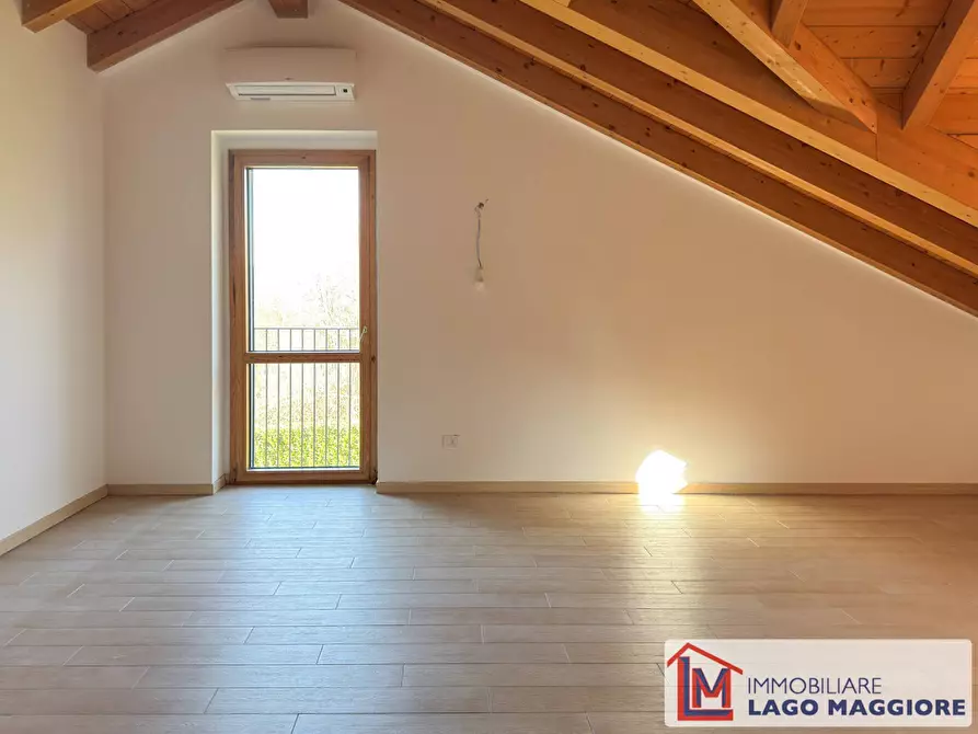 Immagine 51 di Villa in vendita  in Via Milano 1037 a Ispra