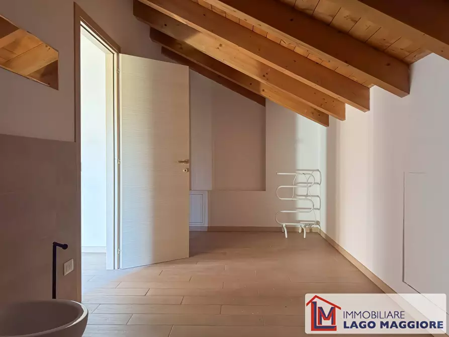 Immagine 55 di Villa in vendita  in Via Milano 1037 a Ispra
