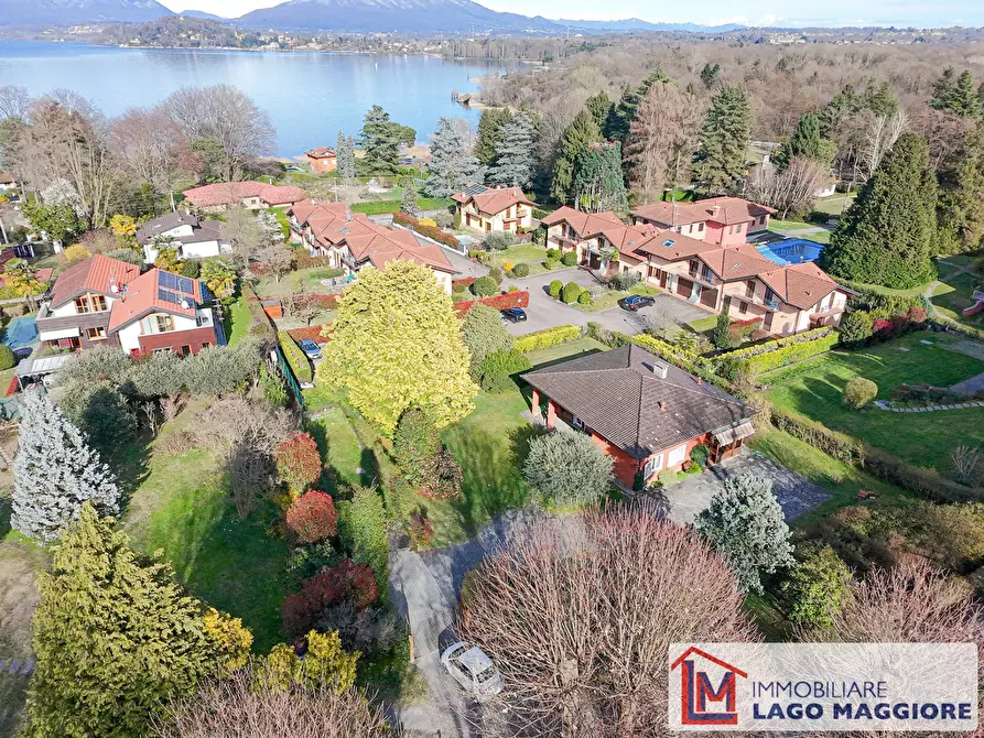 Immagine 6 di Villa in vendita  in Via Quassa 15 a Ranco