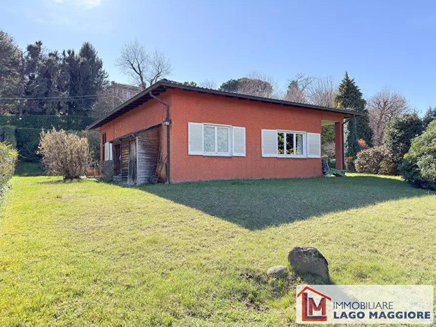 Immagine 13 di Villa in vendita  in Via Quassa 15 a Ranco