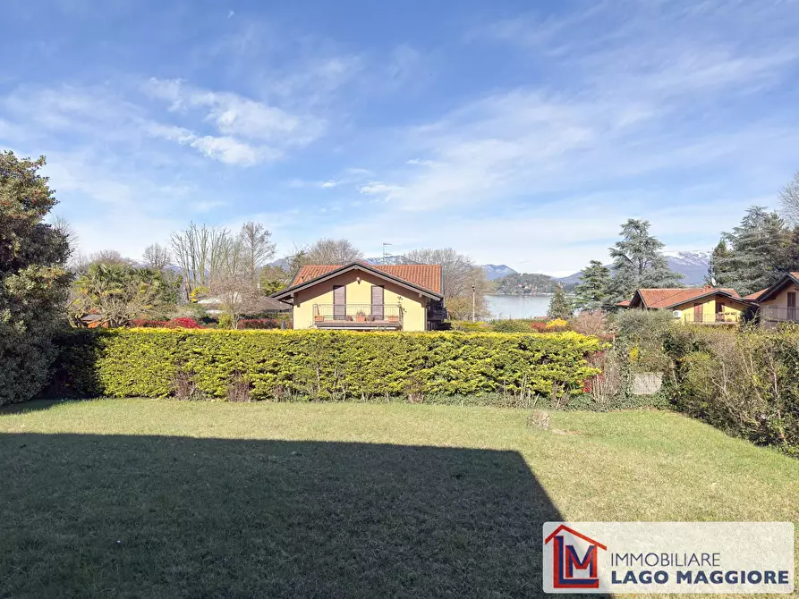 Immagine 14 di Villa in vendita  in Via Quassa 15 a Ranco