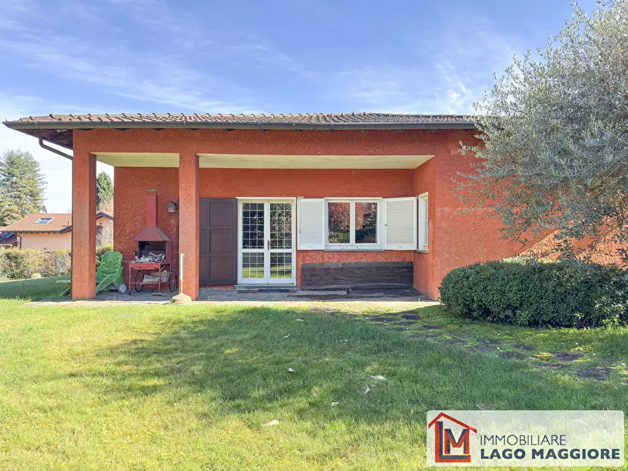 Immagine 17 di Villa in vendita  in Via Quassa 15 a Ranco