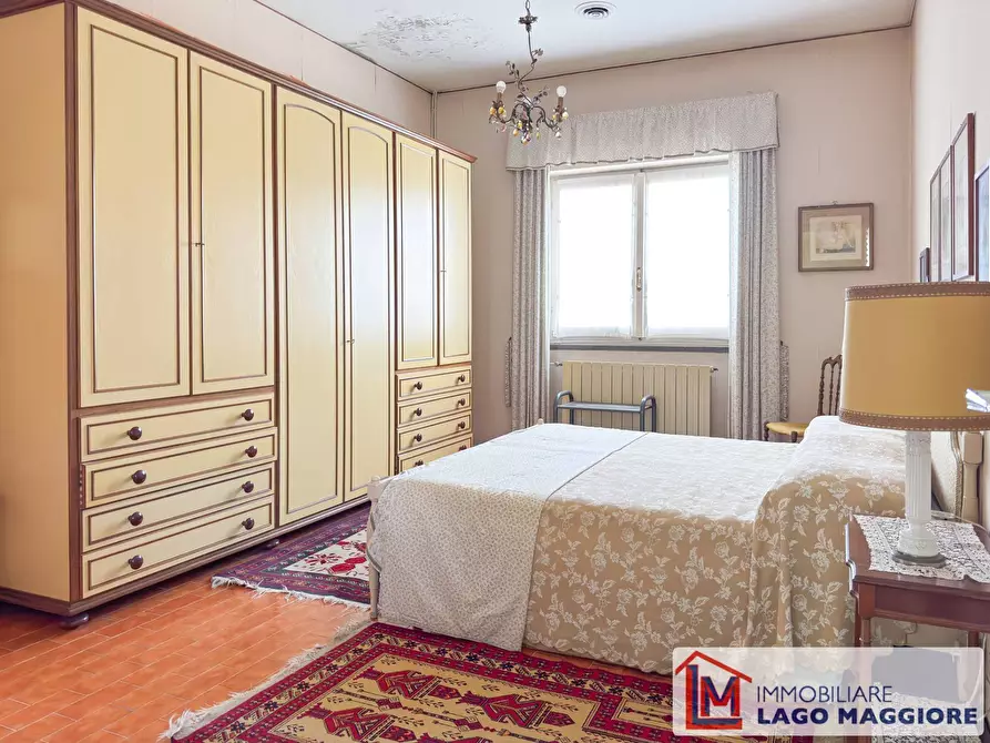 Immagine 35 di Villa in vendita  in Via Quassa 15 a Ranco