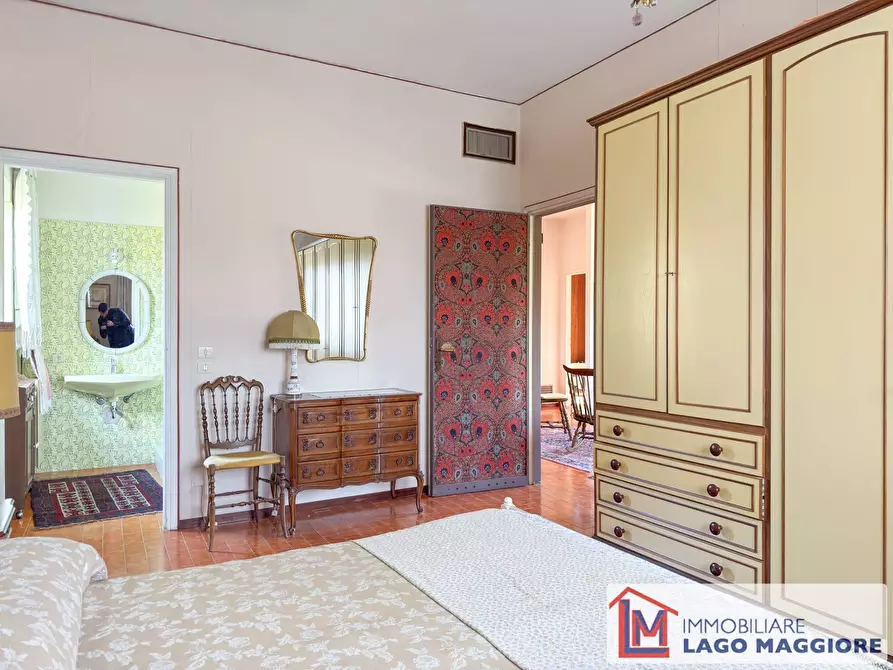 Immagine 37 di Villa in vendita  in Via Quassa 15 a Ranco