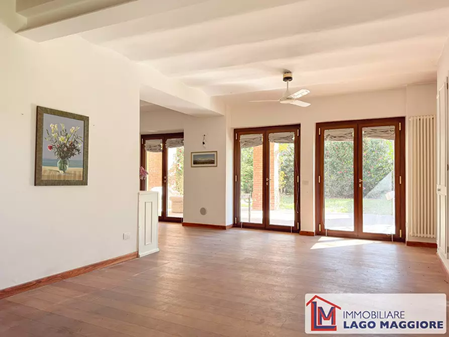 Immagine 19 di Villa in vendita  in Via Monzeglio 86 a Ispra