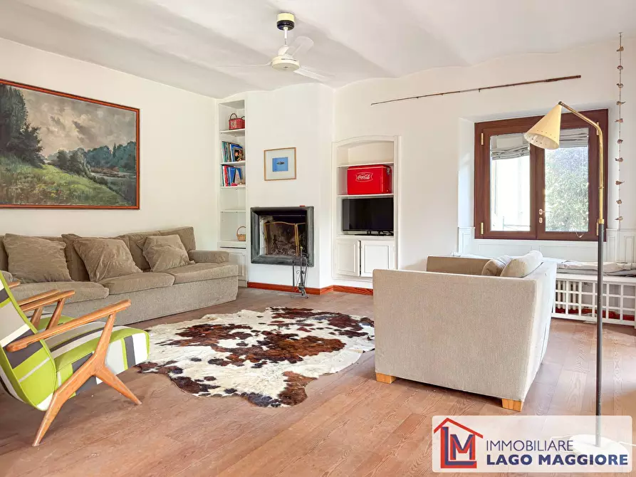 Immagine 23 di Villa in vendita  in Via Monzeglio 86 a Ispra