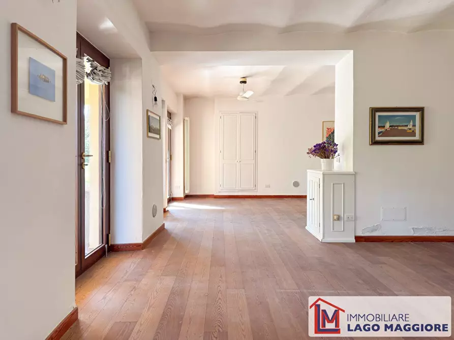 Immagine 28 di Villa in vendita  in Via Monzeglio 86 a Ispra