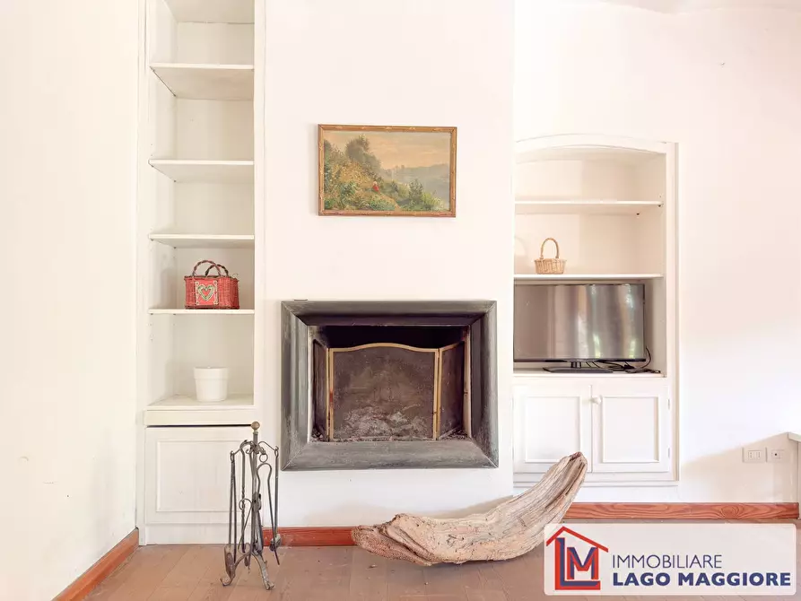 Immagine 29 di Villa in vendita  in Via Monzeglio 86 a Ispra
