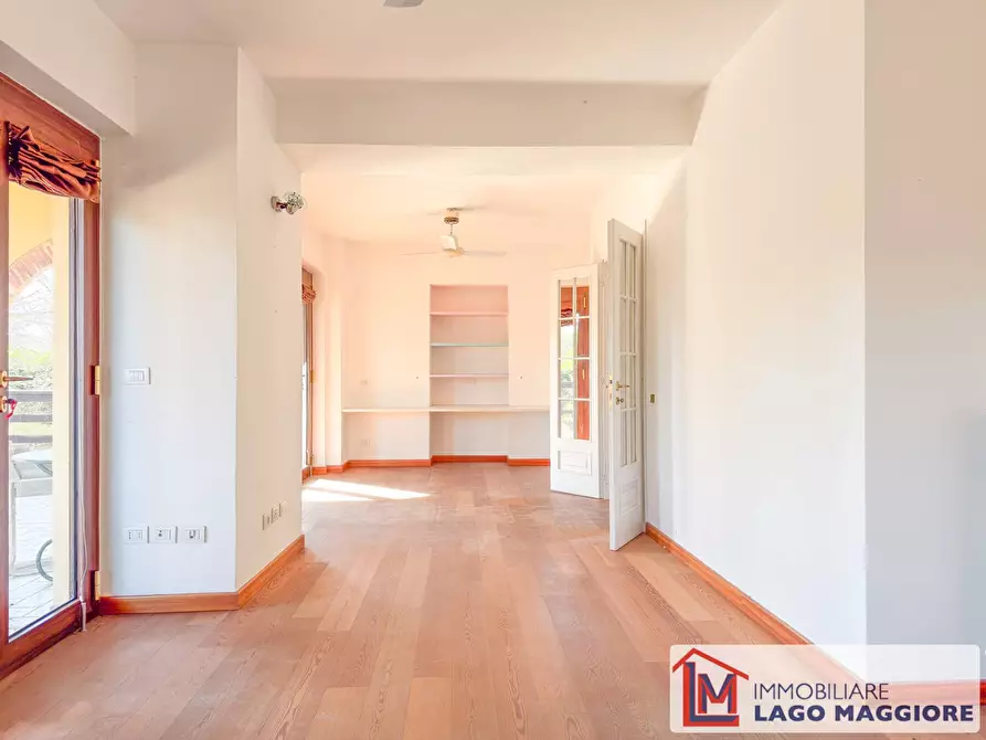 Immagine 41 di Villa in vendita  in Via Monzeglio 86 a Ispra
